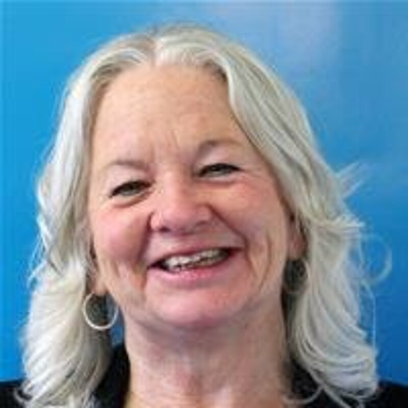 Cllr Stephanie Osborne steph osborne